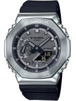 Uhr: Casio GM-2100-1AER G-Shock Men`s 44mm 20ATM